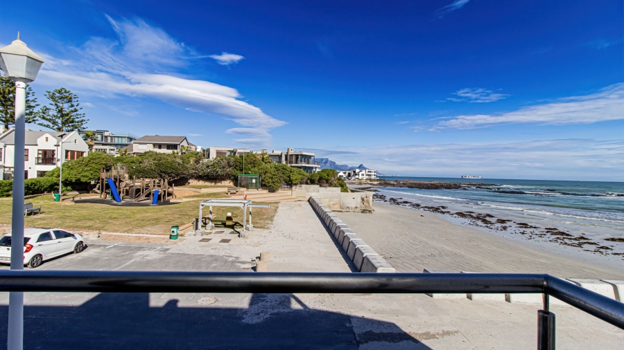 4 Bedroom Property for Sale in Beachfront Western Cape